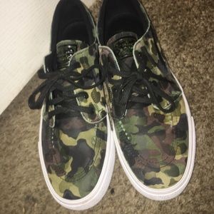 Nike sb Janoski Camouflage Size 11
